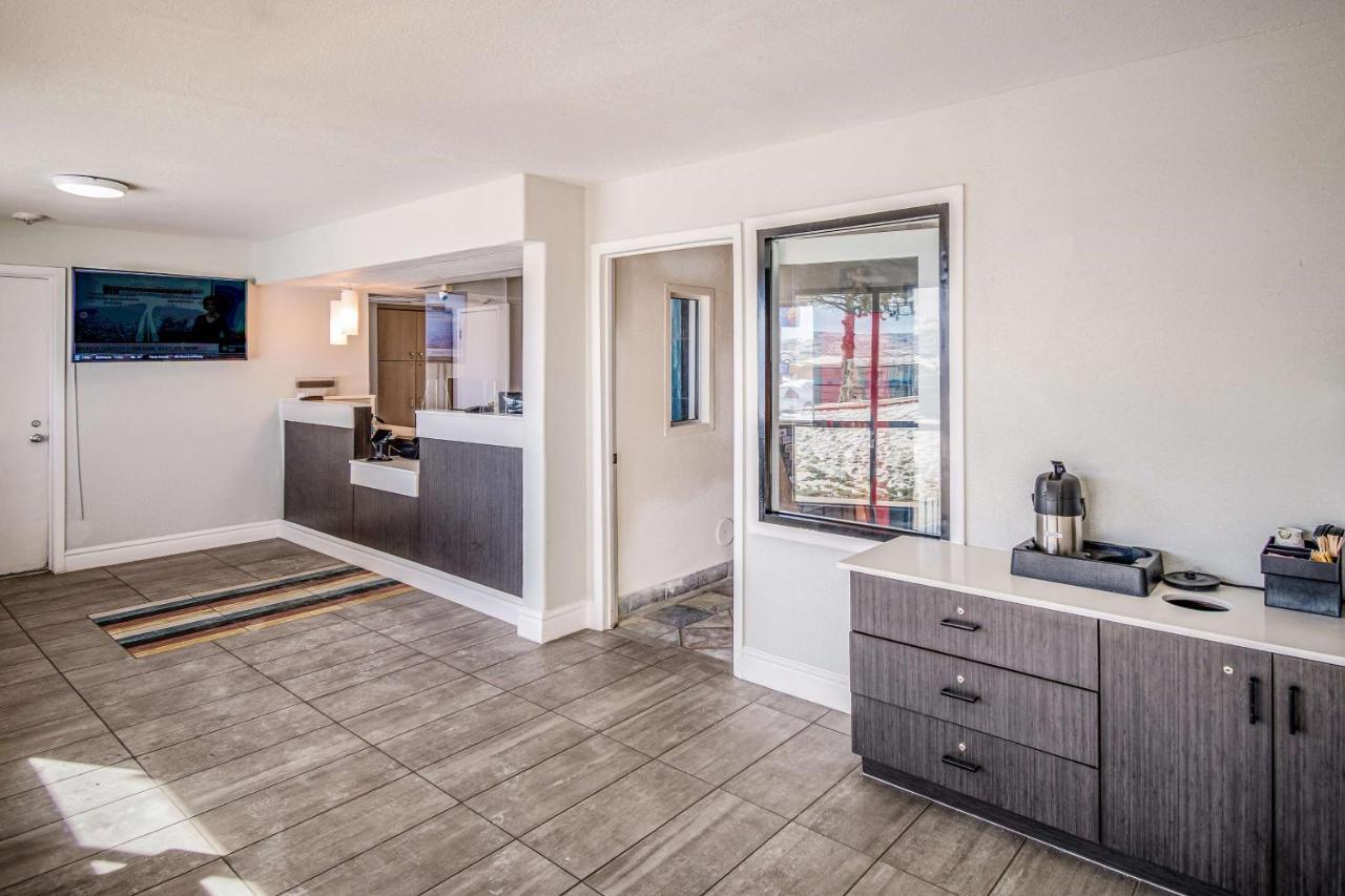 Hotel 6-elko, Nv 2*